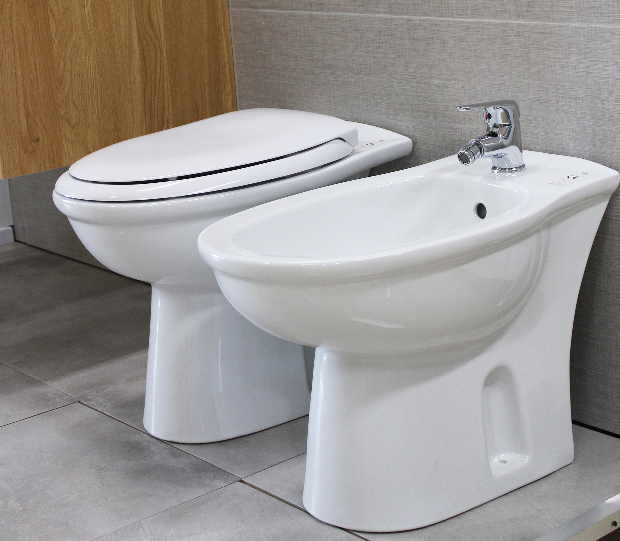 Sedile WC: tanti modelli di Copriwater e Tavolette WC - Iperceramica